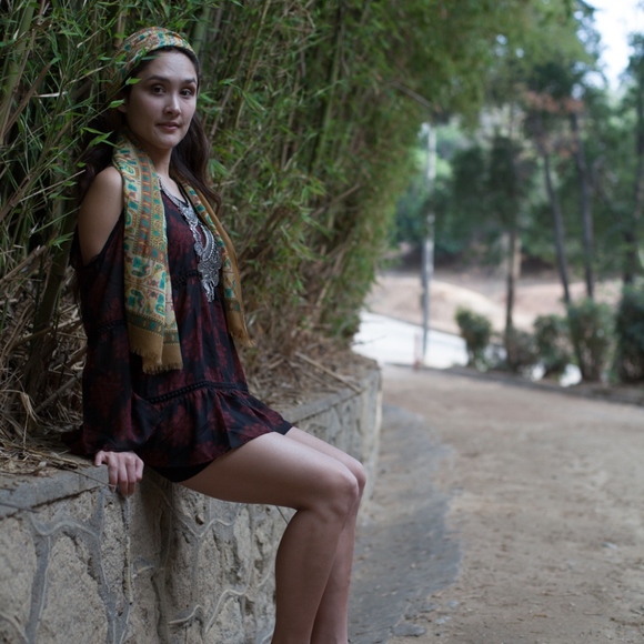 Aztec Scarf - Picture 5 of 6